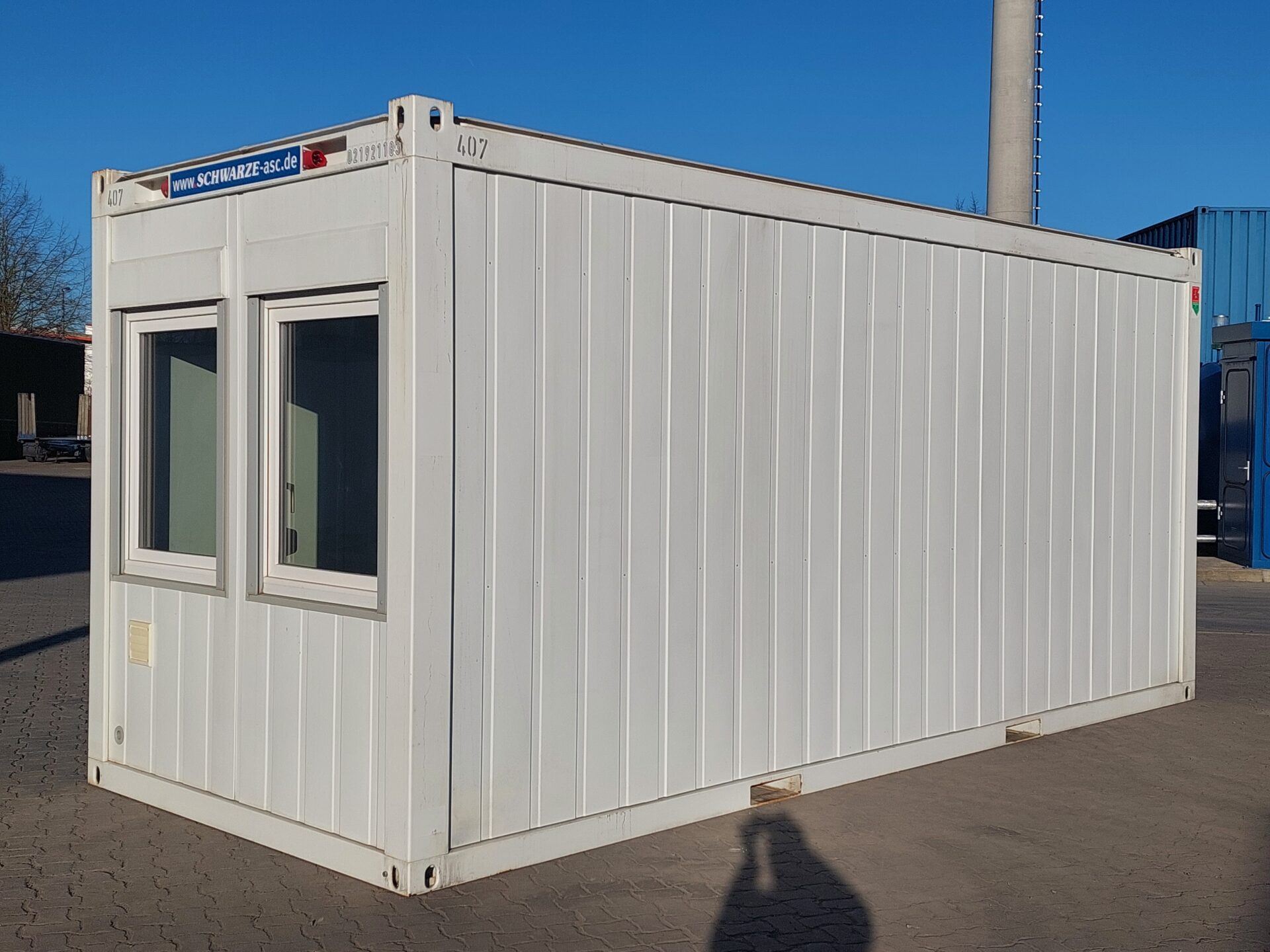 20' Bürocontainer 021921183 gebraucht <br> auf Anfrage