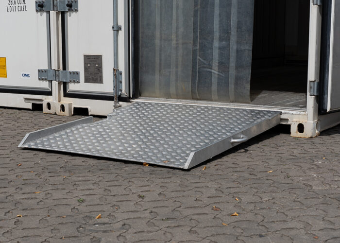 20 Fuss Kuehlcontainer 06