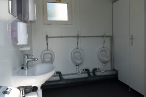 20 Fuss WC Container 02